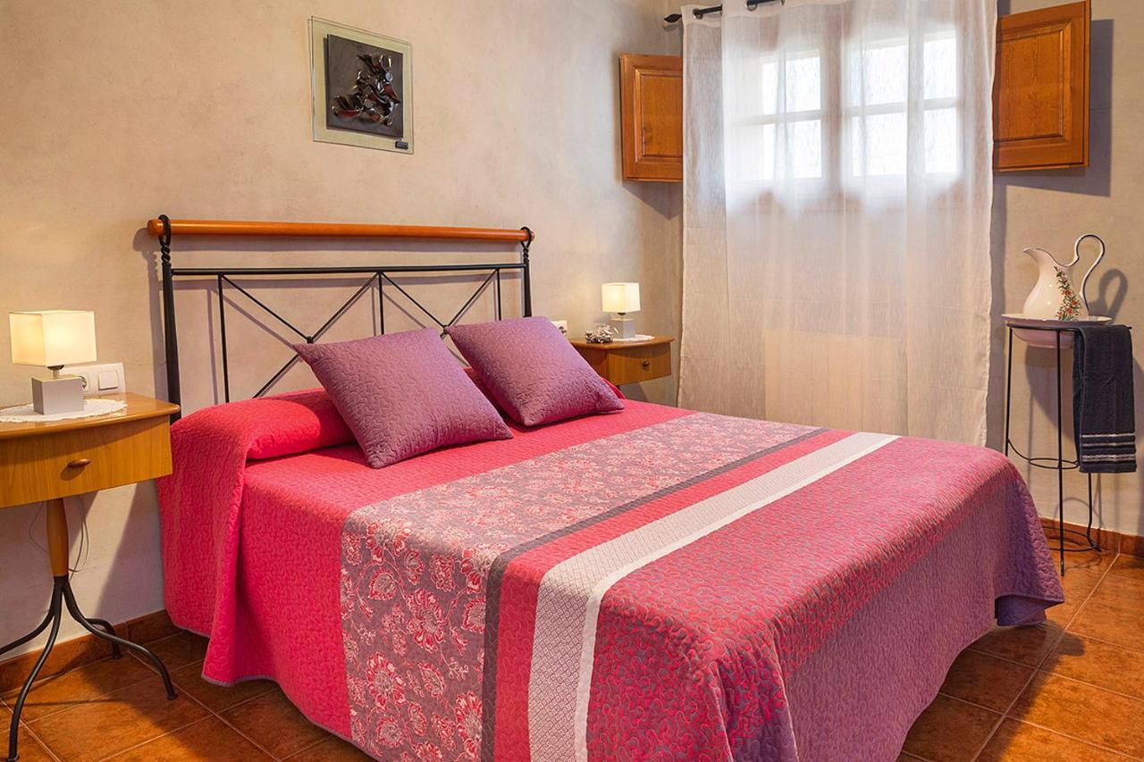 Turisme Rural Ca L,Anguila Konuk evi Peratallada Dış mekan fotoğraf